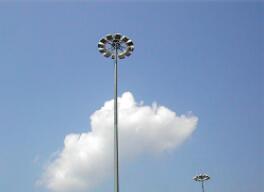 购买高杆灯是否该考虑光源功率呢